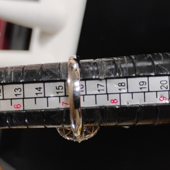 Jtv Bella Luce sterling silver ring NWT - Picture 5 of 8